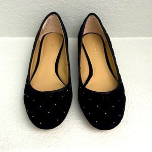 Ann Taylor black and gold ballerina flats